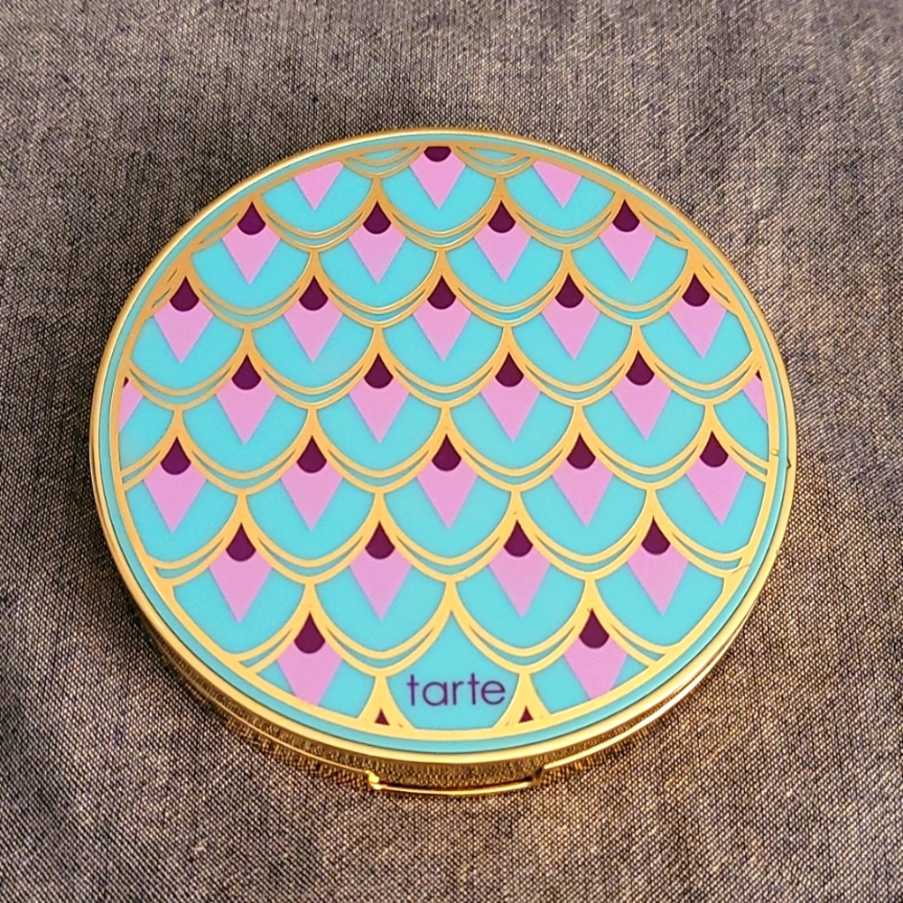 Tarte rainforest of the sea volume III eyeshadow palette